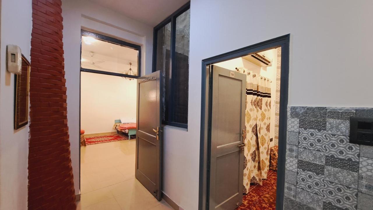 Sufi Khandar Home Stay Нью-Делі Екстер'єр фото