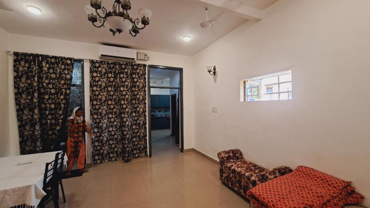Sufi Khandar Home Stay Нью-Делі Екстер'єр фото
