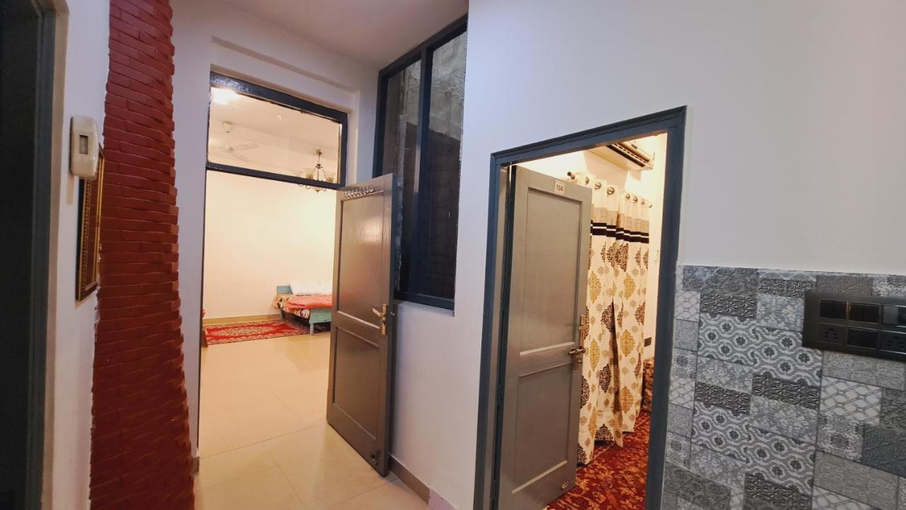Sufi Khandar Home Stay Нью-Делі Екстер'єр фото