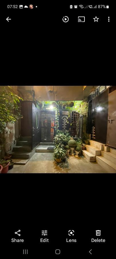 Sufi Khandar Home Stay Нью-Делі Екстер'єр фото