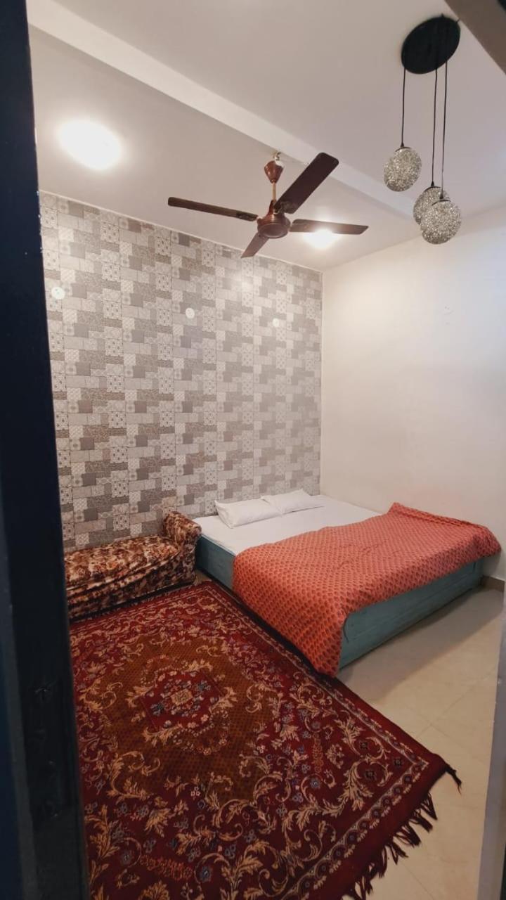 Sufi Khandar Home Stay Нью-Делі Екстер'єр фото